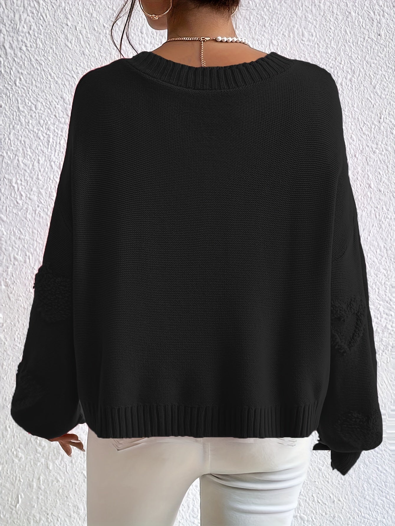 Elegant Women's V-Neck Knit Sweater with Heart Cut-Out Detail - Casual Long Sleeve Pullover, Lightweight Polyester, Perfect for All Seasons, Plus Size Sweaters