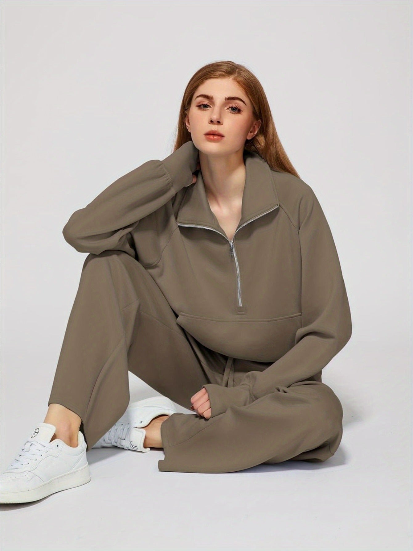 Women 2pcs Outfits Sweatsuit Oversized Sweatshirt Sweatpants Tracksuit Sweat Lounge Matching Set