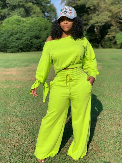 New Fashion Design Casual Ladies Europe Sexy Casual Fashion Large Size Solid Color Round Neck 2-piece Set Tracksuits