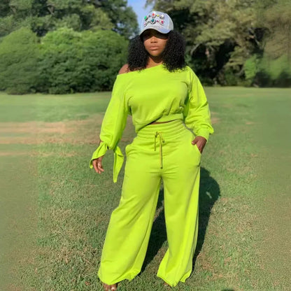 New Fashion Design Casual Ladies Europe Sexy Casual Fashion Large Size Solid Color Round Neck 2-piece Set Tracksuits