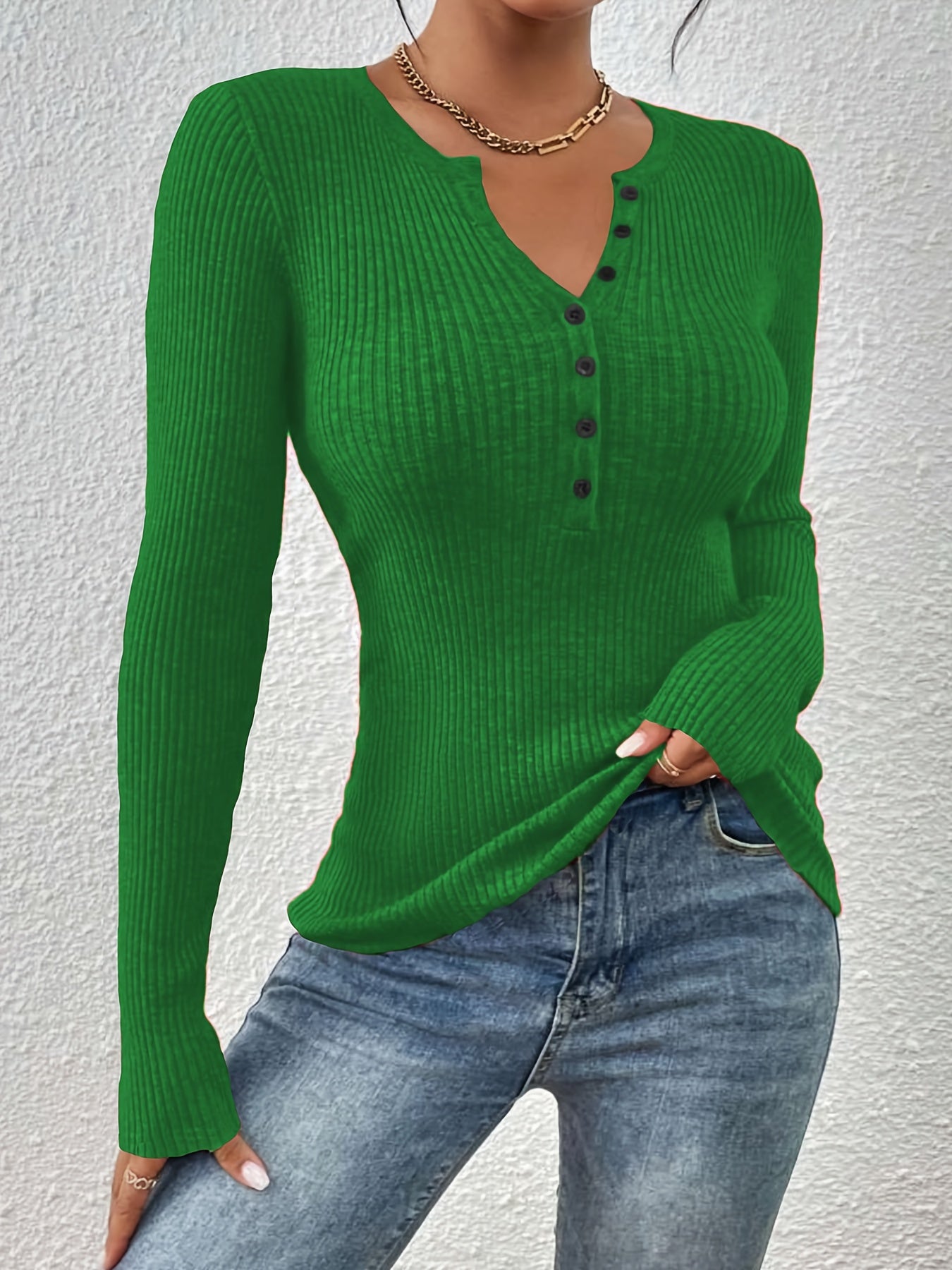 Women'S Elegant Sweater - Long Sleeve V-Neck Pullover Sweater, Soft Sweater for Fall/Winter, Office, Party, Everyday Outfits - Women'S Clothing, Ladies Sweaters, Casual Wear, Buttoned Front Design, Durable Knitwear, Fall Fash