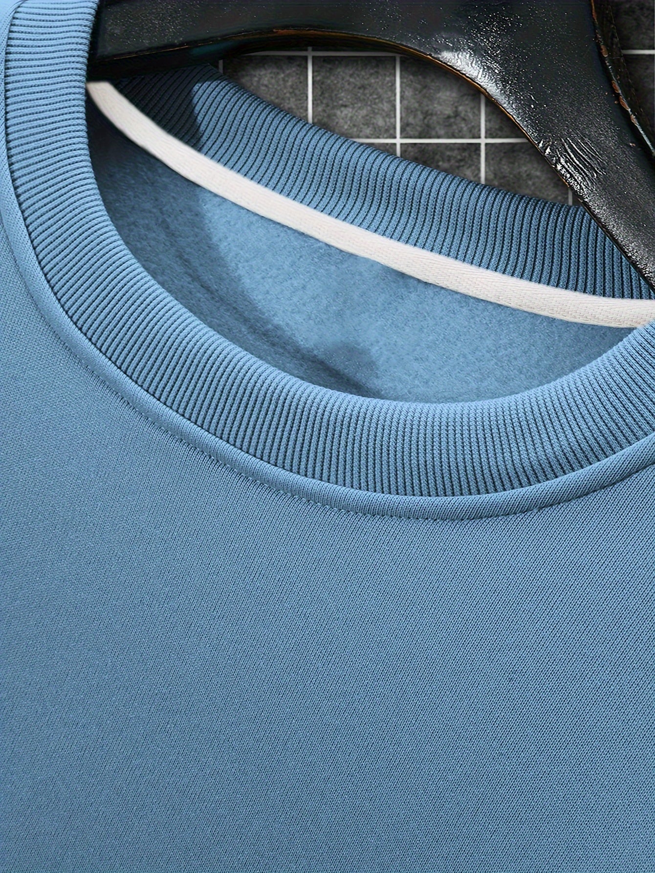 2-Piece Mens Balance Graphic Print Sweatshirt & Sweatpants Set - Sweatsuits with Loose Crew Neck, Drawstring Waist, Long Sleeve, and Outdoor Comfort