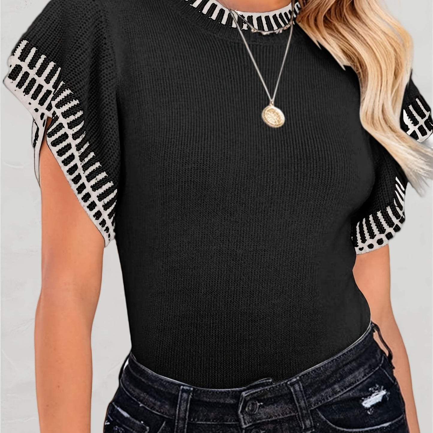 Womens Short Sleeve Sweaters Tops Summer Ruffle Striped Loose Crew Neck Lightweight Soft Shirts Knit Sweater