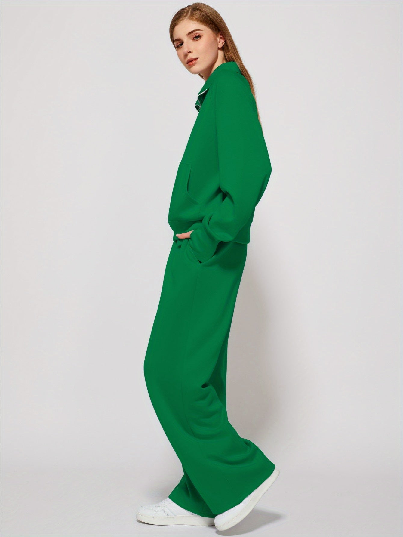 Women 2pcs Outfits Sweatsuit Oversized Sweatshirt Sweatpants Tracksuit Sweat Lounge Matching Set