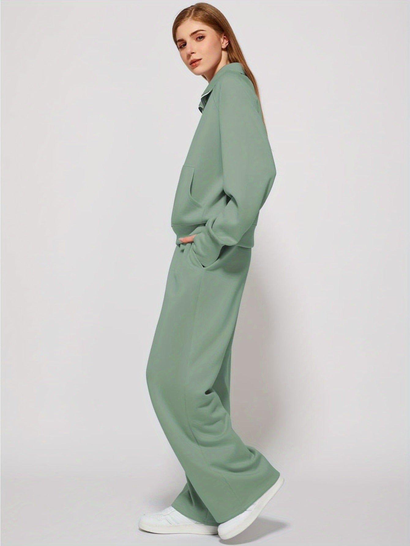 Women 2pcs Outfits Sweatsuit Oversized Sweatshirt Sweatpants Tracksuit Sweat Lounge Matching Set